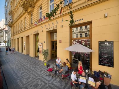 ای هتل مانز