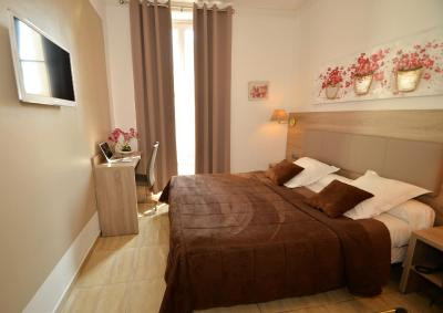 پاریسین