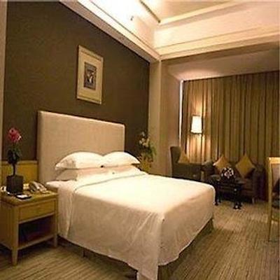 بای یون هتل