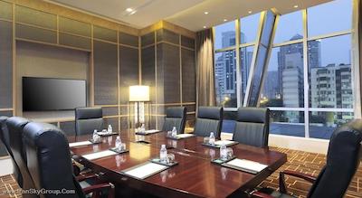 دابل تری بای هیلتون گوانگژو