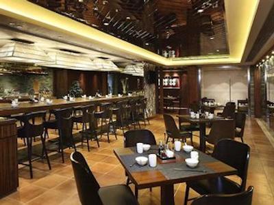 دابل تری بای هیلتون گوانگژو