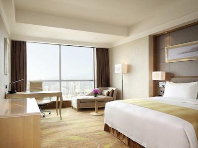 دابل تری بای هیلتون گوانگژو