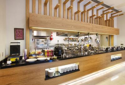 هیلتون گاردن این ایسپارتا