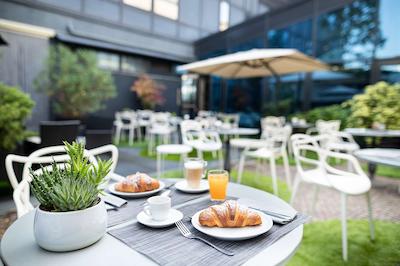 بست وسترن پلاس اکسکوتیو هتل اند سویتز