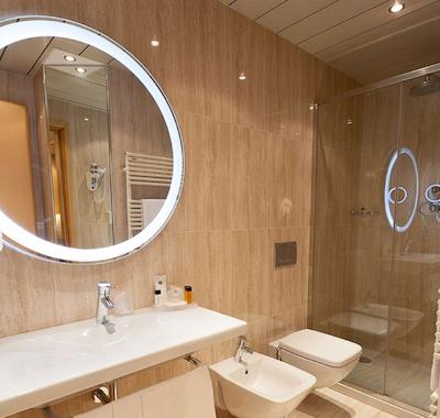 بست وسترن پلاس اکسکوتیو هتل اند سویتز