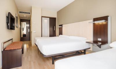 هتل ایلونین اودیتری