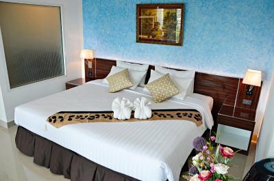 د فورست هتل پاتایا