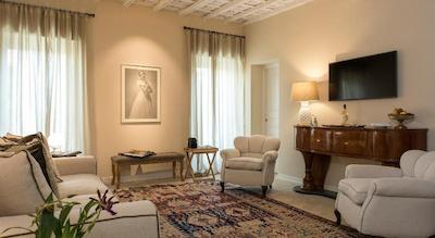 پالازو کاروسُ