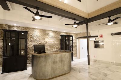 فر یو هستل سویلا