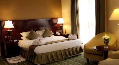 گولدن تولیپ خات اسپرینگز ریزرت اند اسپا