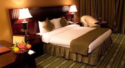 گولدن تولیپ خات اسپرینگز ریزرت اند اسپا