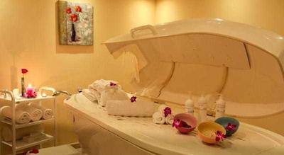 گولدن تولیپ خات اسپرینگز ریزرت اند اسپا