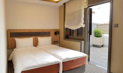 اکوئین هریتیج هتل لیتل ایندیا