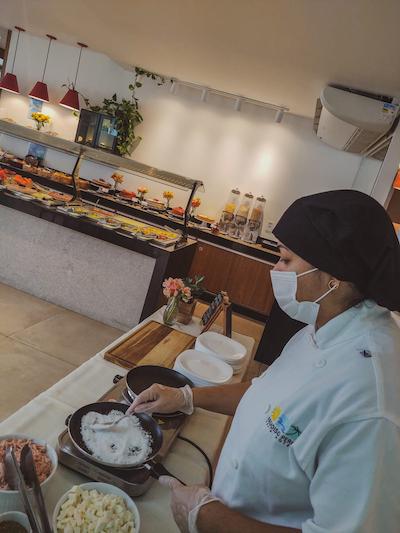 پارادیسُ پر پریا هتل