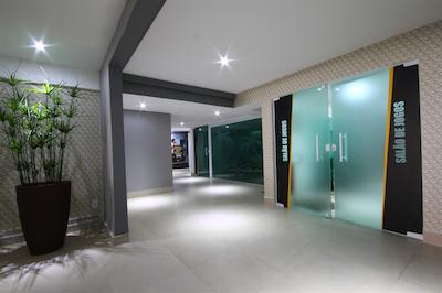 پارادیسُ پر پریا هتل