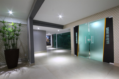پارادیسُ پر پریا هتل