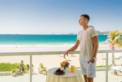 پارادیسُ پر پریا هتل