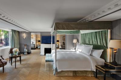 هتل د بری ا لوکسوری کالکشن هتل پاریز