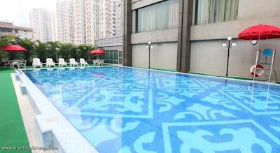 گرند اینترنشنال