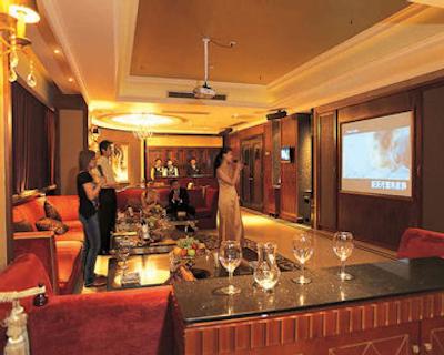 گرند اینترنشنال