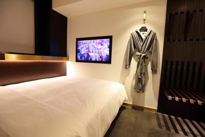 شانگهای جینگان سیتیگو هتل