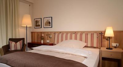 هتل ام بادرسی