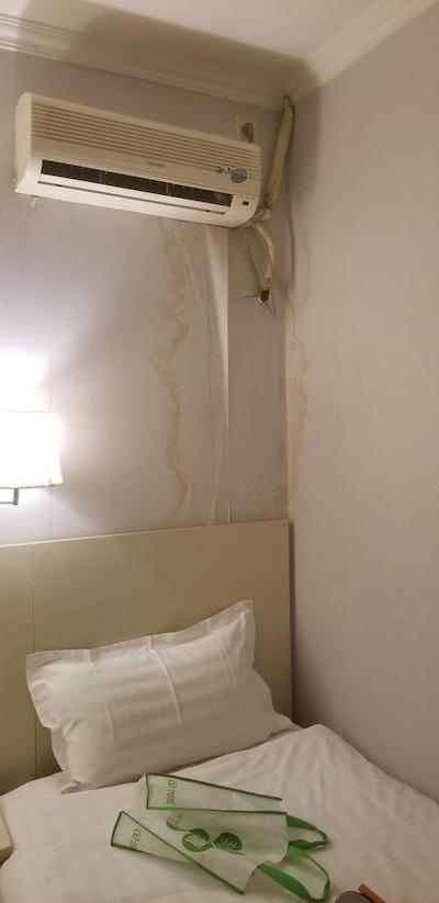 الان هتل بیجینگ وانگفوجینگ