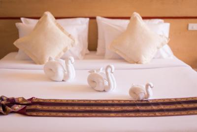 ایسترن گرند پالاس