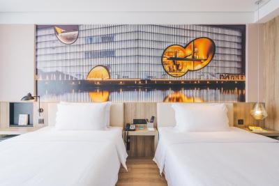 اتور هتل شانگهای اینترنشنال توریسم اند ریزورتس زون برانچ