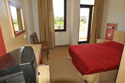 کارنا گاردن