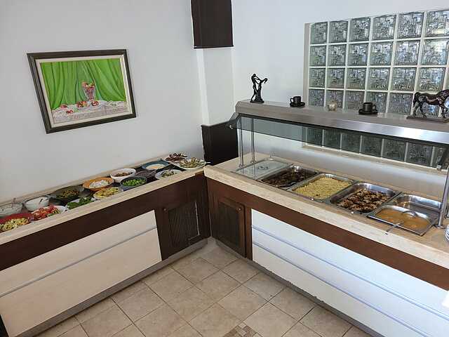 کارنا گاردن
