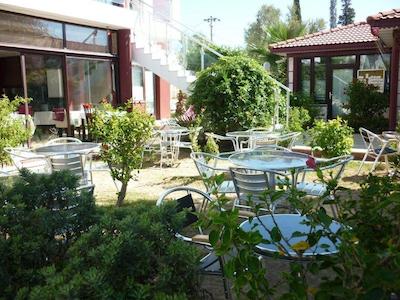 کارنا گاردن