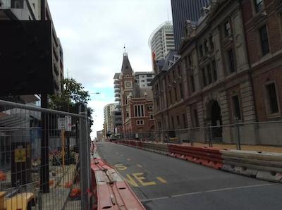 د وستین پرد