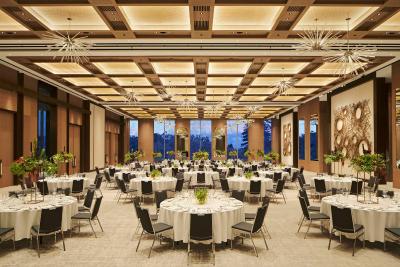 د وستین پرد