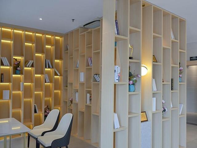 گرینتری این جیانگسو کسوزهو های اسپید ریلو استیشن اکسپرز هتل