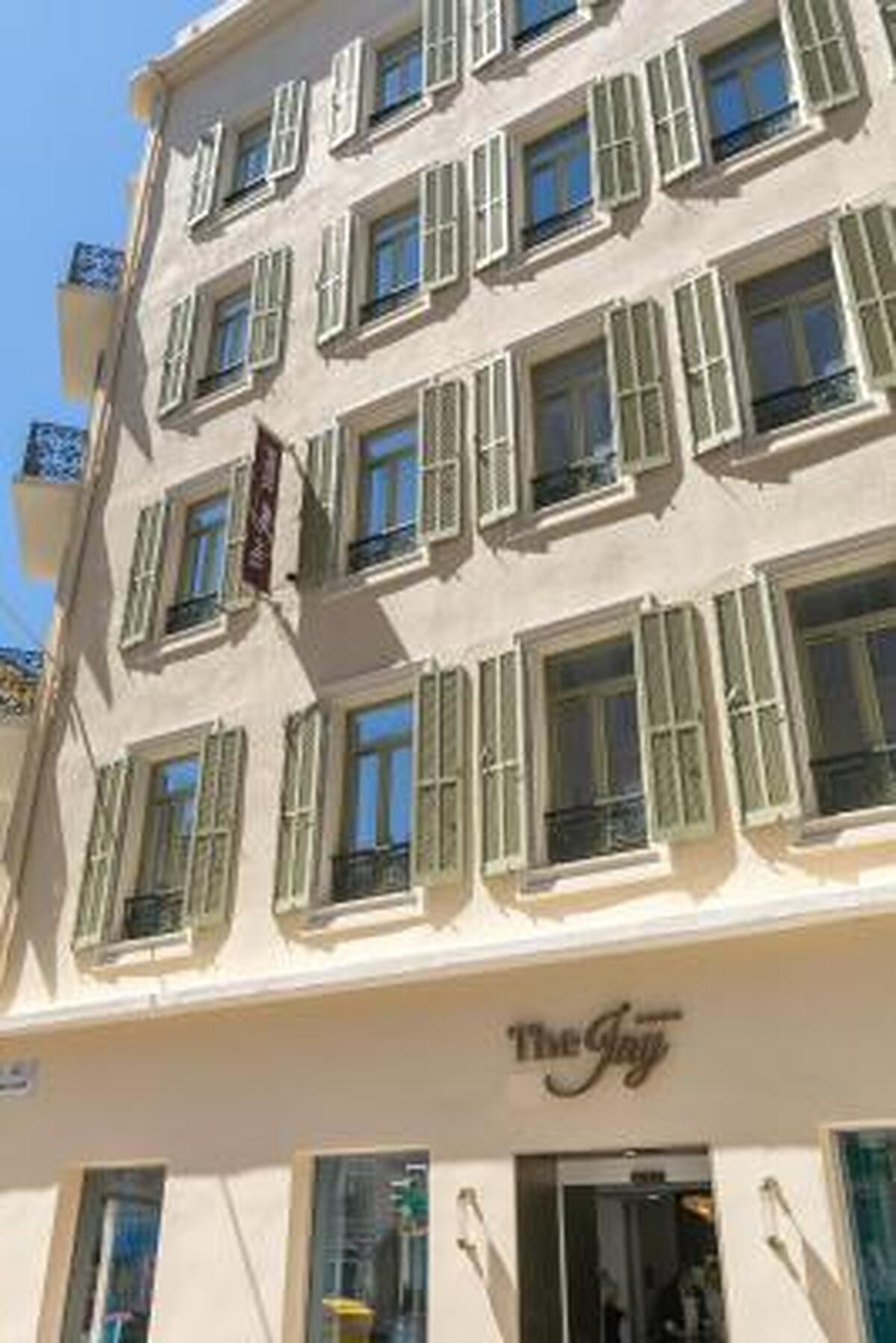 The Jay Hotel by HappyCulture
