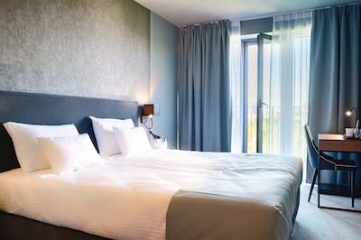 هتل فکوز پزنان