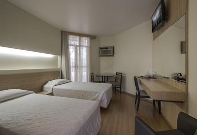 اکتوال کنونشن هتل