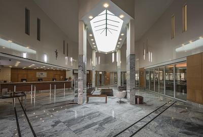 اکتوال کنونشن هتل