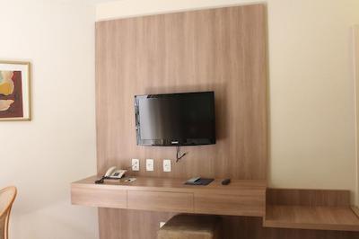 اکتوال کنونشن هتل