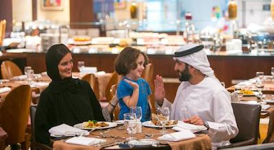 تو سیزن هتل اند آپارتمان