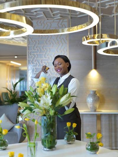 تو سیزن هتل اند آپارتمان