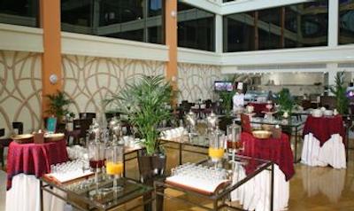 تو سیزن هتل اند آپارتمان