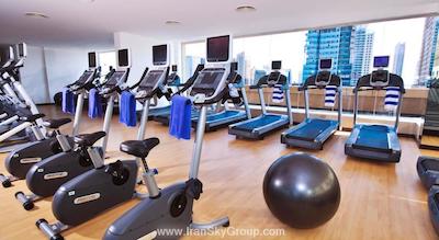 تو سیزن هتل اند آپارتمان