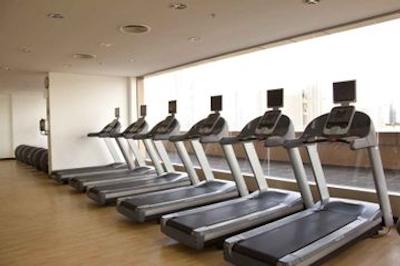 تو سیزن هتل اند آپارتمان