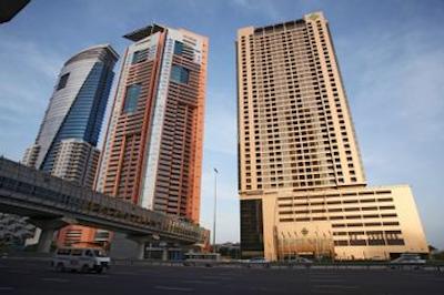 تو سیزن هتل اند آپارتمان