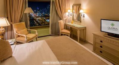 تو سیزن هتل اند آپارتمان