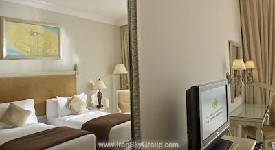 تو سیزن هتل اند آپارتمان