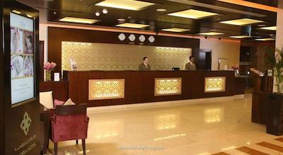 تو سیزن هتل اند آپارتمان