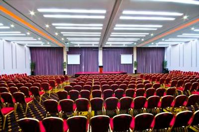 تو سیزن هتل اند آپارتمان